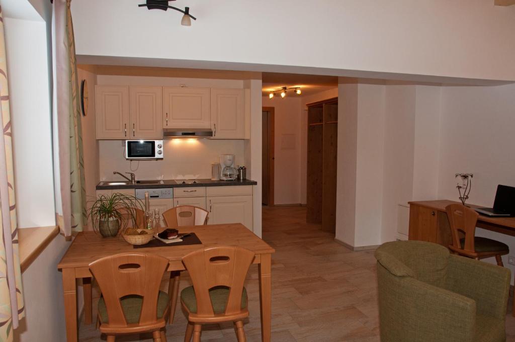 Appartements Schmalzerhof Gries im Sellrain Quarto foto