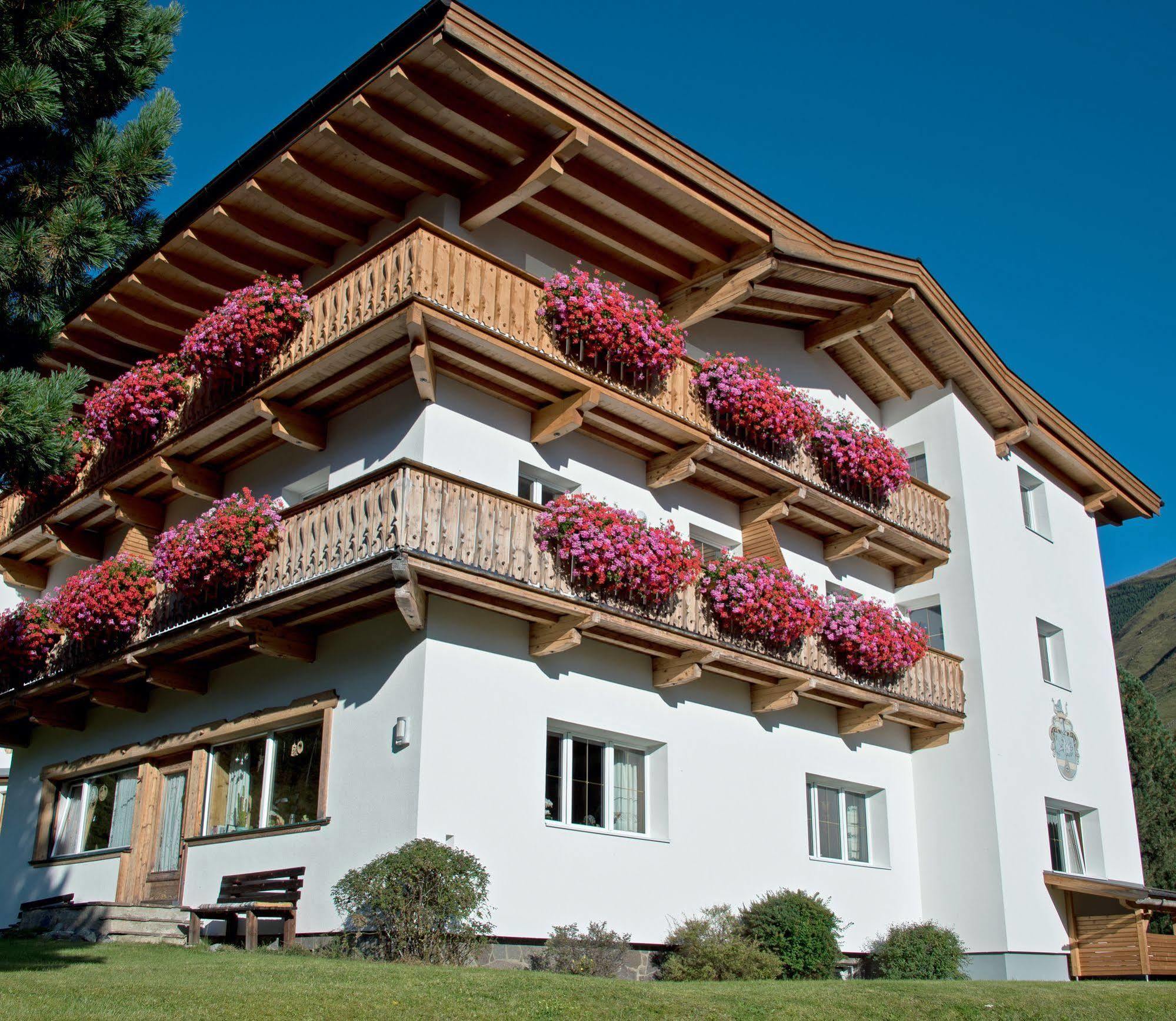 Appartements Schmalzerhof Gries im Sellrain Exterior foto